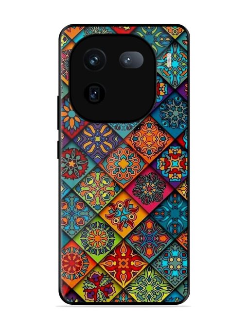 Patchwork Mandala Mosaic Glossy Soft Edge Case for Iqoo 12 (5G) Chachhi