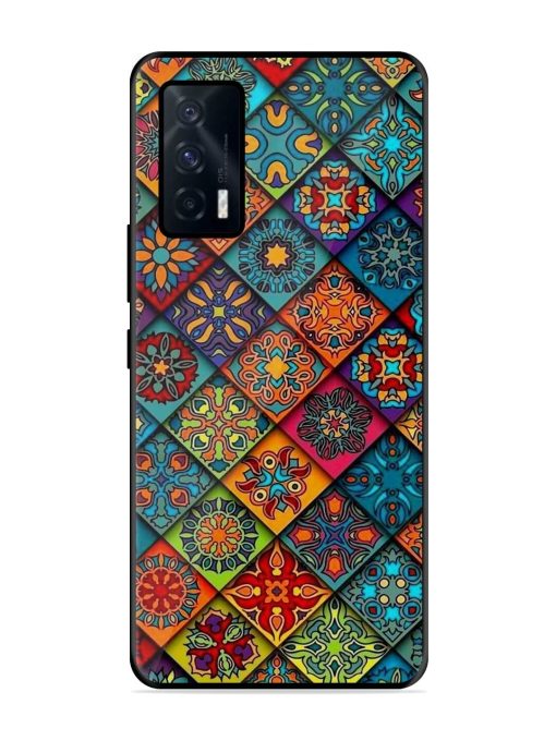 Patchwork Mandala Mosaic Glossy Soft Edge Case for Iqoo 7 (5G) Chachhi