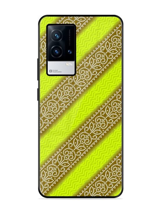 Golden Bandana Bliss Glossy Soft Edge Case for Iqoo 8 Chachhi