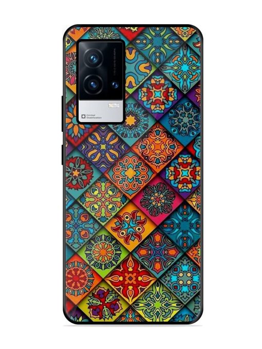 Patchwork Mandala Mosaic Glossy Soft Edge Case for Iqoo 8 Chachhi