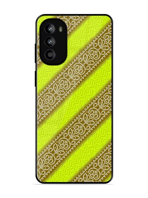 Golden Bandana Bliss Glossy Soft Edge Case for Motorola Moto G52
